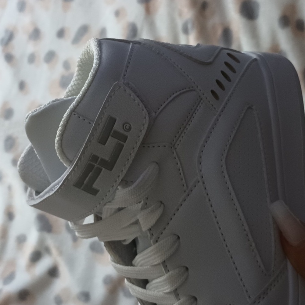 PLT Tennis Shoes Sneakers - Picture 9 of 11